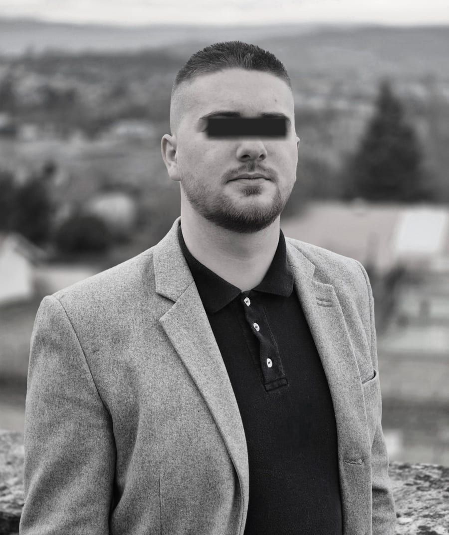 Profile of Tanner, 42, Gay dating in Dickinson (North Dakota)