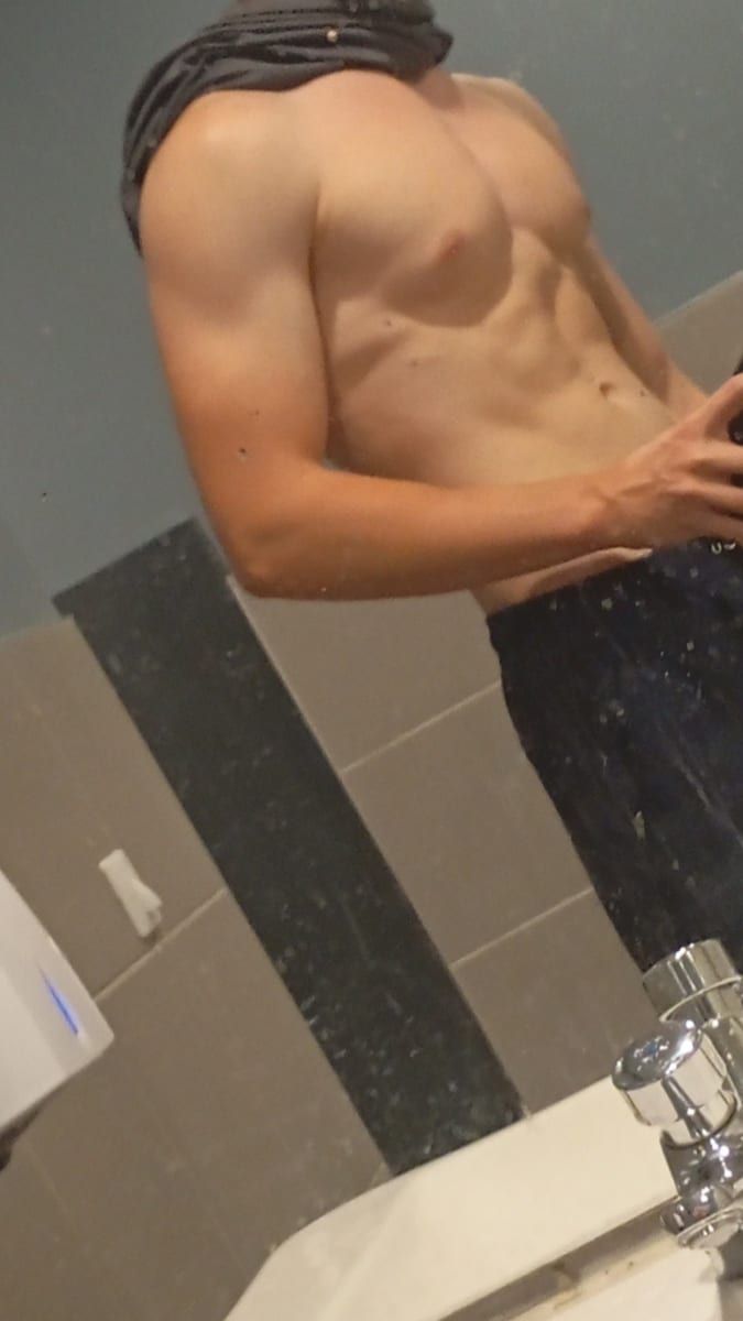 Wyatt - Gay dating in Port Wentworth Profile of Wyatt, 28, Gay dating in Port Wentworth (Georgia)