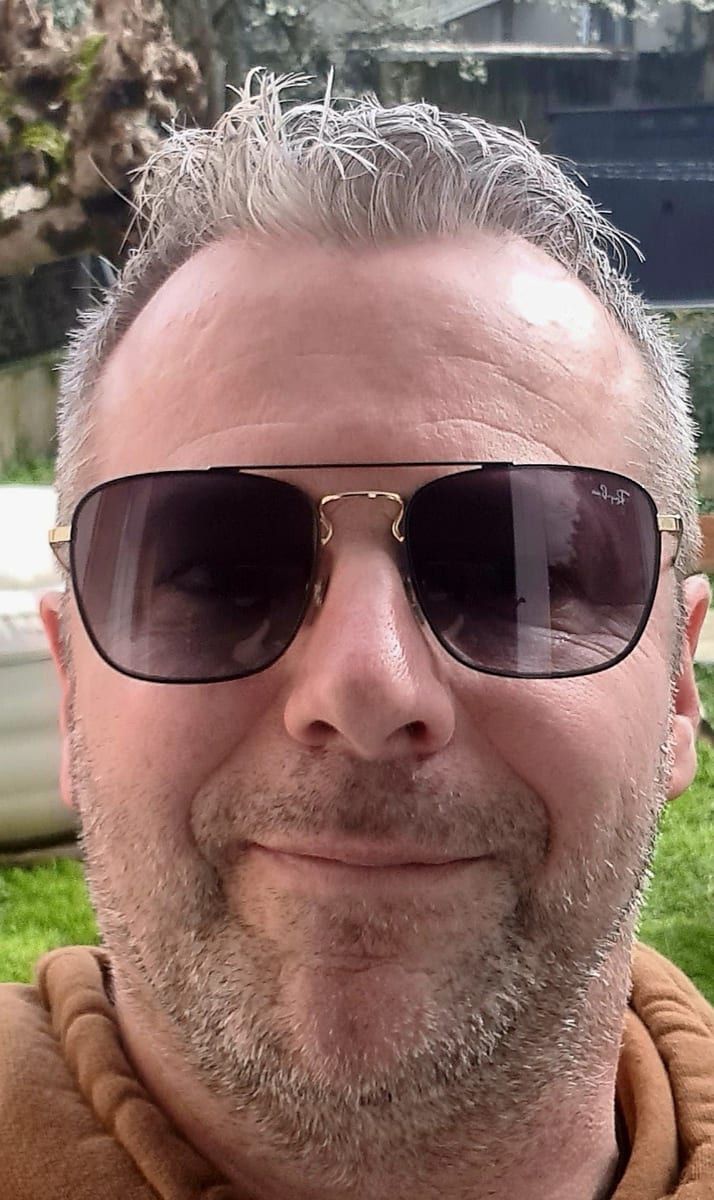 Profile of Jeff, 45, Gay dating in Oakland (Tennessee)