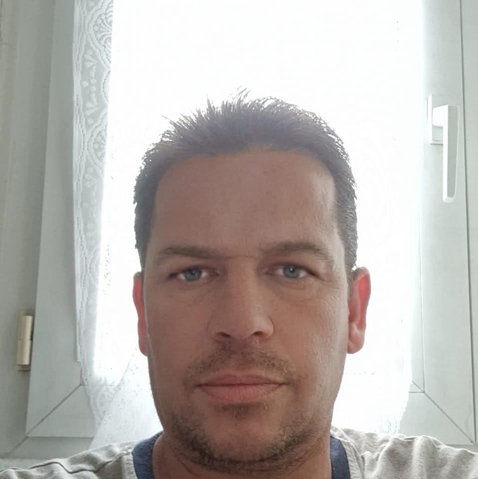 Profile of Luke, 30, Gay dating in Fairmont (West Virginia)