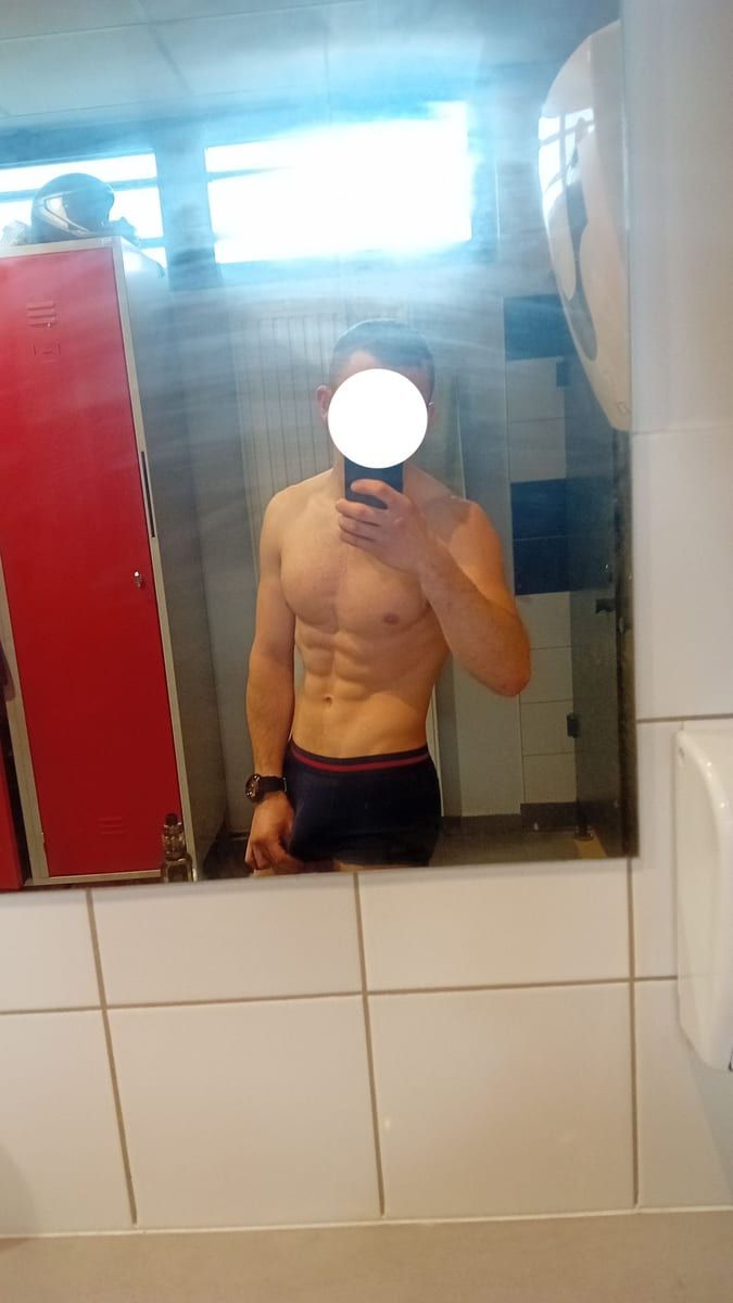 Profile of Dustin, 28, Gay dating in Fruitville (Florida)