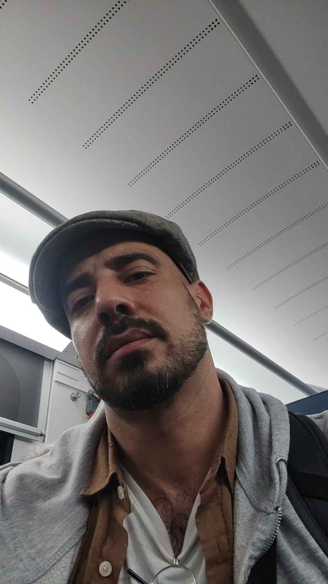 Profile of Shawn, 30, Gay dating in Palm Harbor (Florida)