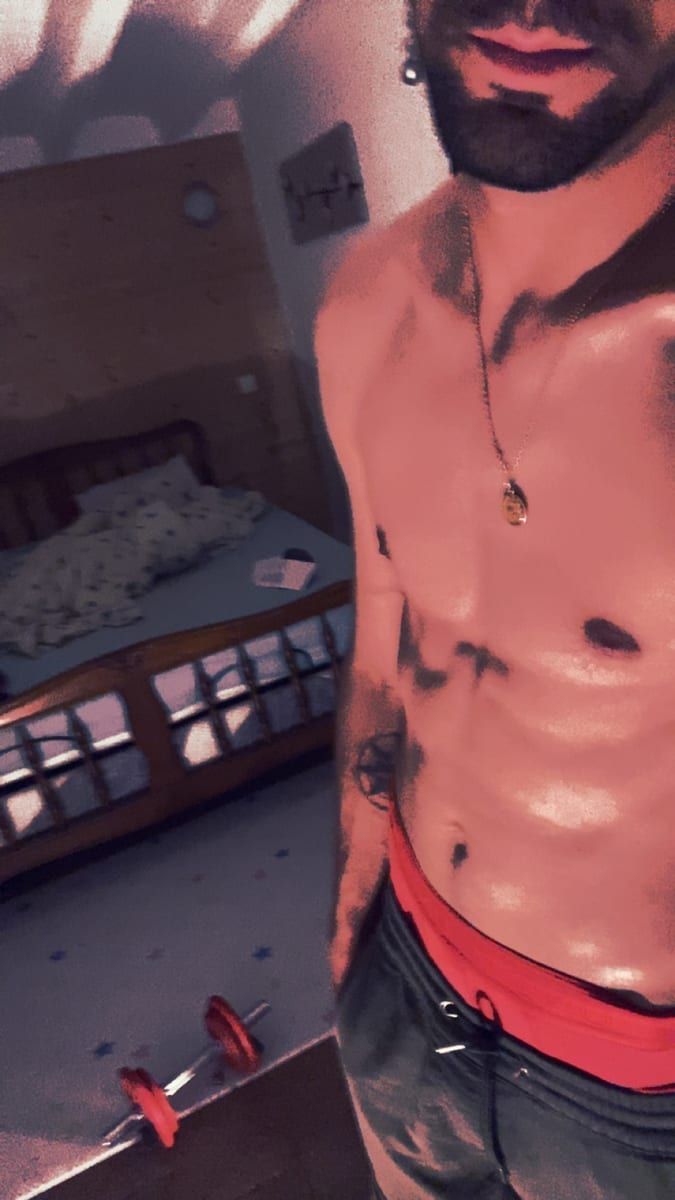 Profile of Nathan, 44, Gay dating in Mooresville (Indiana)