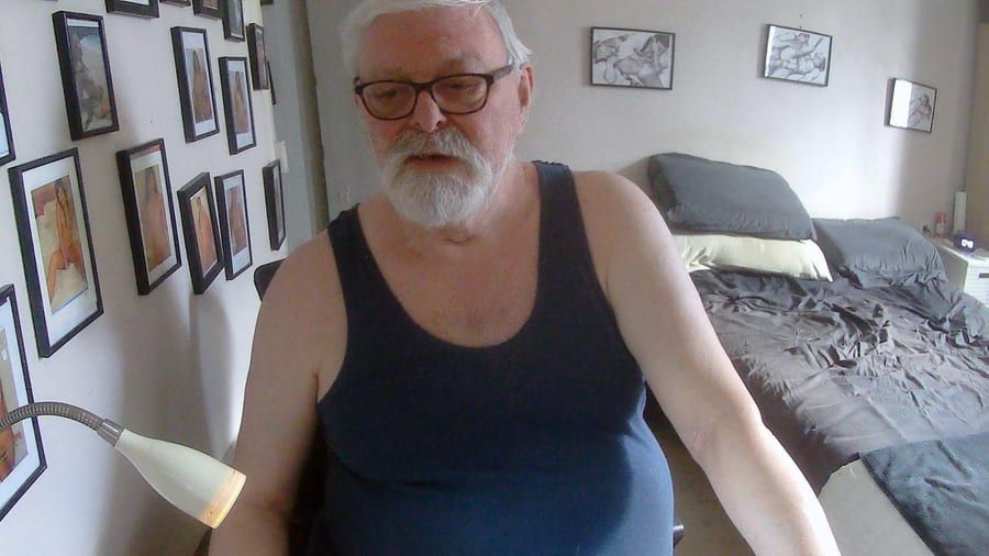 Louie - Gay dating in Kansas City Profile of Louie, 34, Gay dating in Kansas City (Kansas)