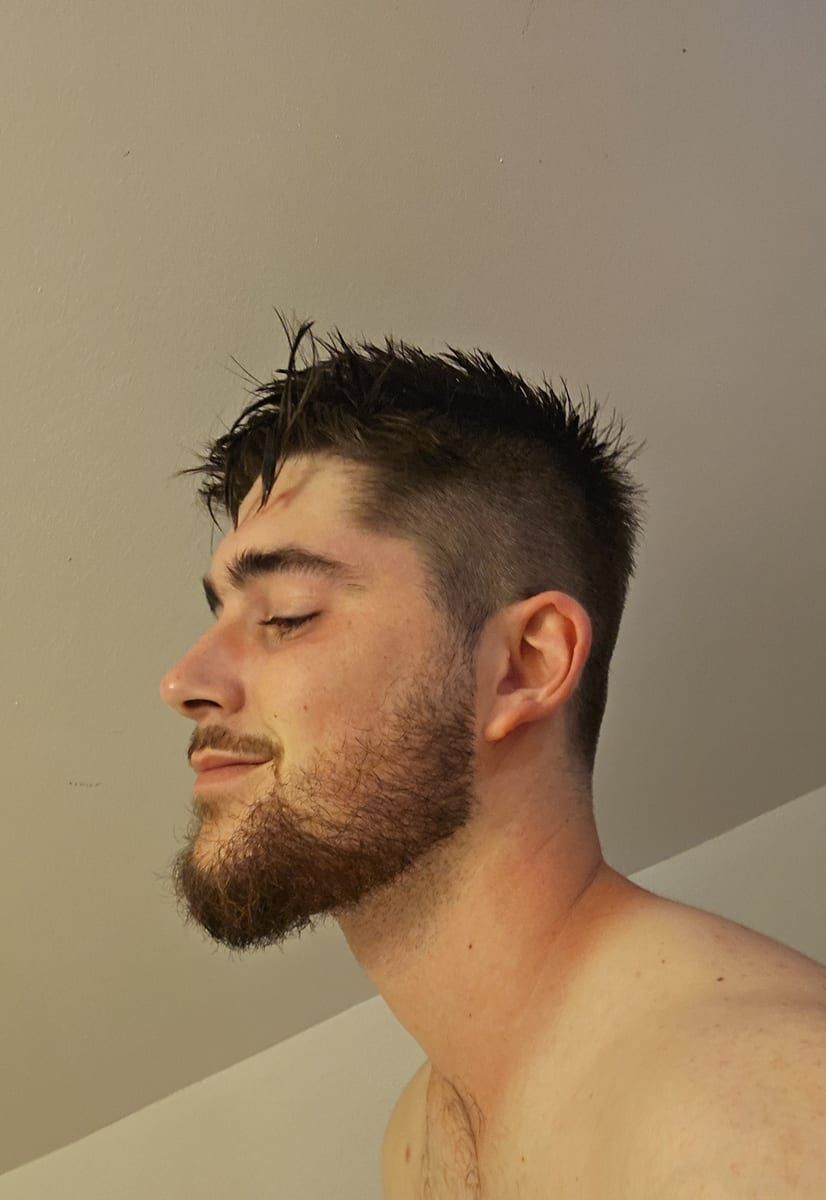 Jonah - Gay dating in Independence Profile of Jonah, 26, Gay dating in Independence (Kansas)