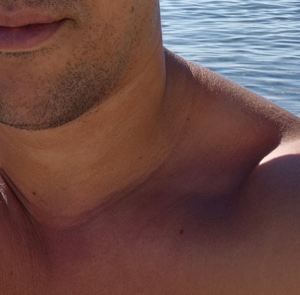 Profile of Elliot, 28, Gay dating in Golden Gate (Florida)