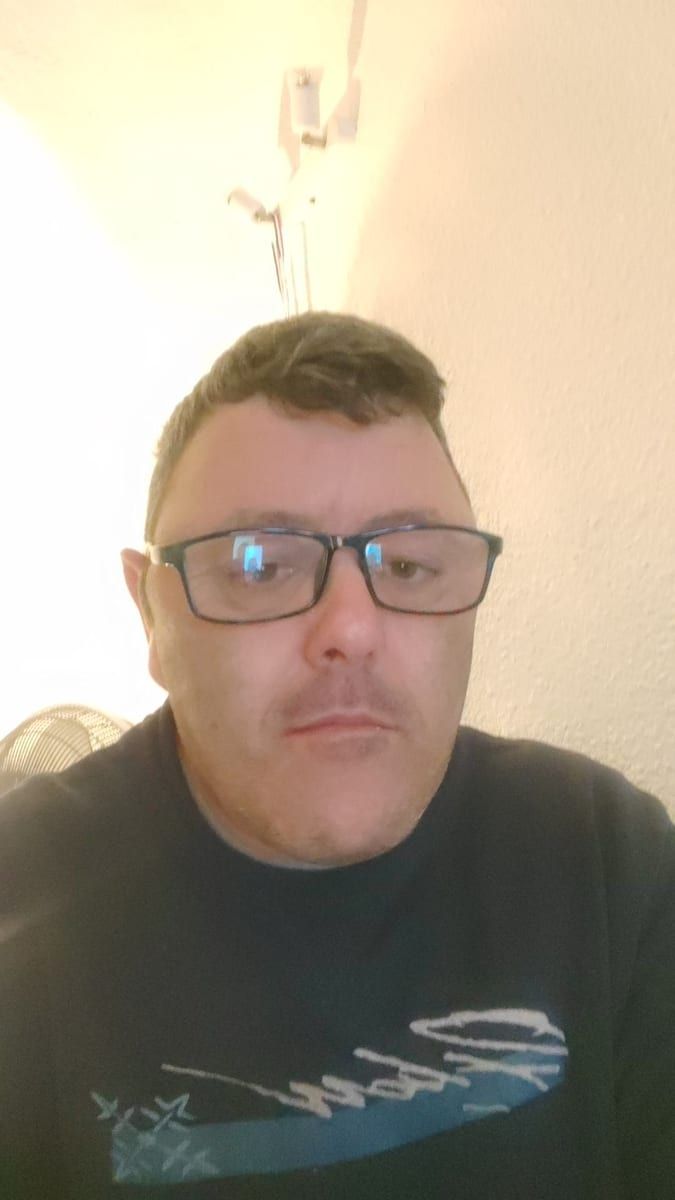 Profile of Sawyer, 30, Gay dating in Crete (Nebraska)