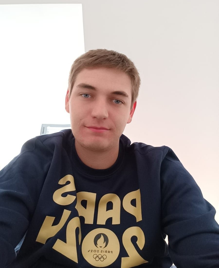 Profile of Garrett, 22, Gay dating in Dunbar (West Virginia)