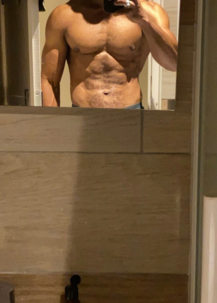 Luke - Gay dating in Brunswick Profile of Luke, 29, Gay dating in Brunswick (Maine)