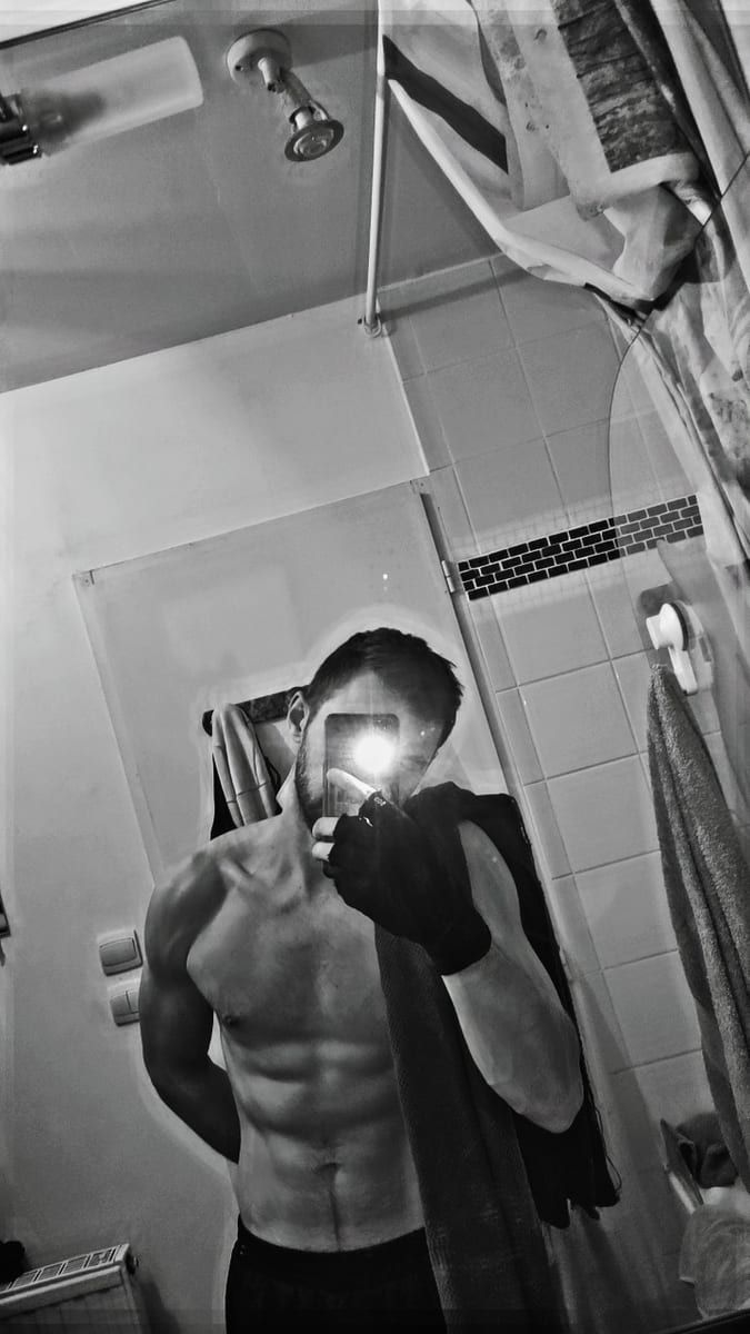 Hunter - Gay dating in Waterbury Profile of Hunter, 27, Gay dating in Waterbury (Connecticut)