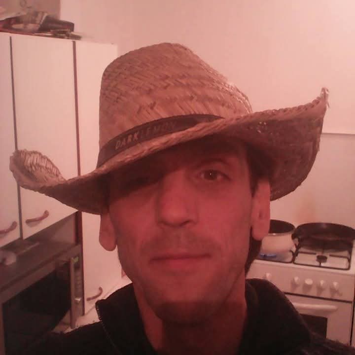 Profile of Wayne, 29, Gay dating in Taft (California)