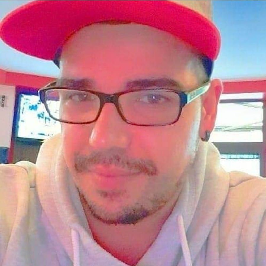 Profile of Derek, 32, Gay dating in Leominster (Massachusetts)