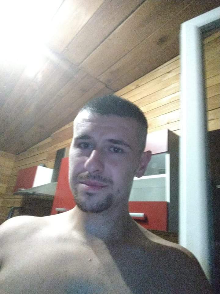 Aiden - Gay dating in Sheridan Profile of Aiden, 35, Gay dating in Sheridan (Wyoming)