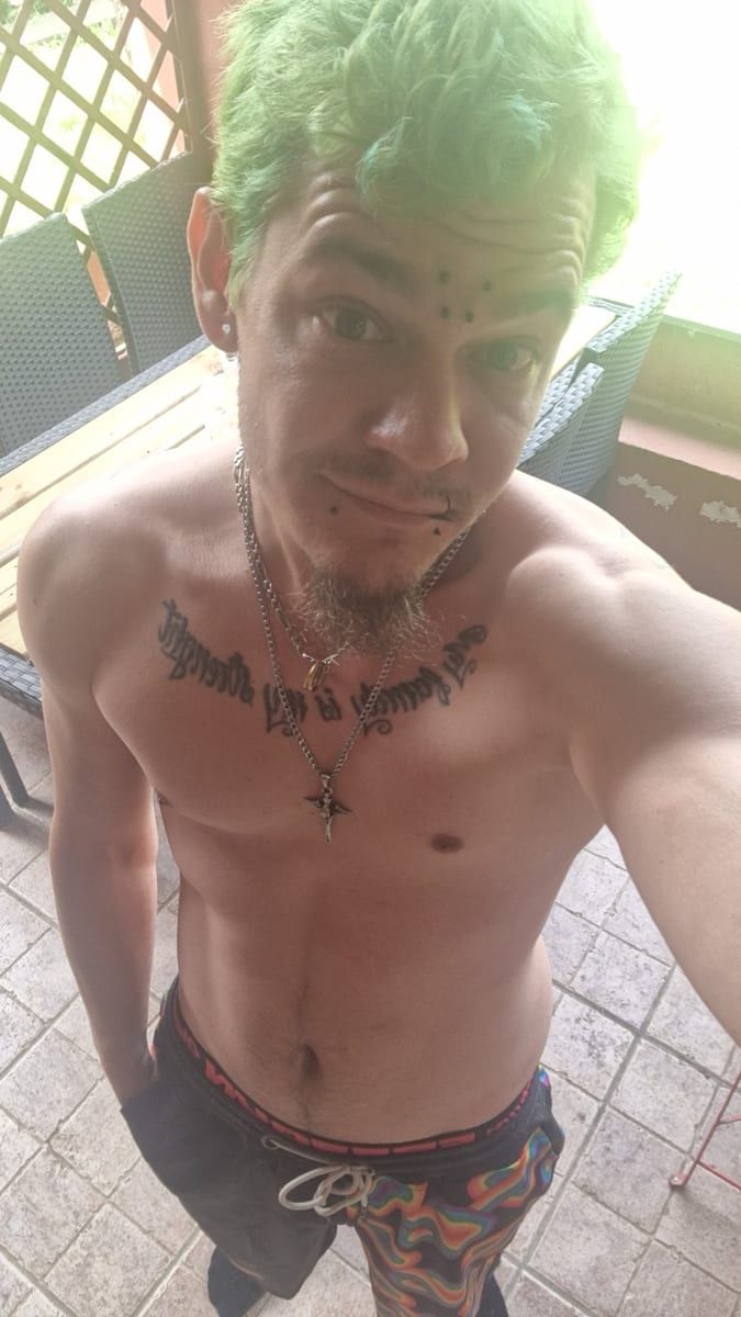 Profile of Larry, 36, Gay dating in Fort Worth (Texas)