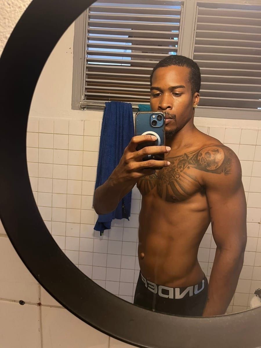 Profile of Enrique, 39, Gay dating in Pendleton (Oregon)