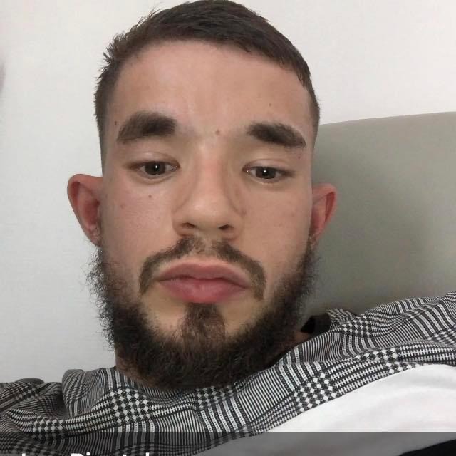 Profile of Hunter, 23, Gay dating in Cross Lanes (West Virginia)