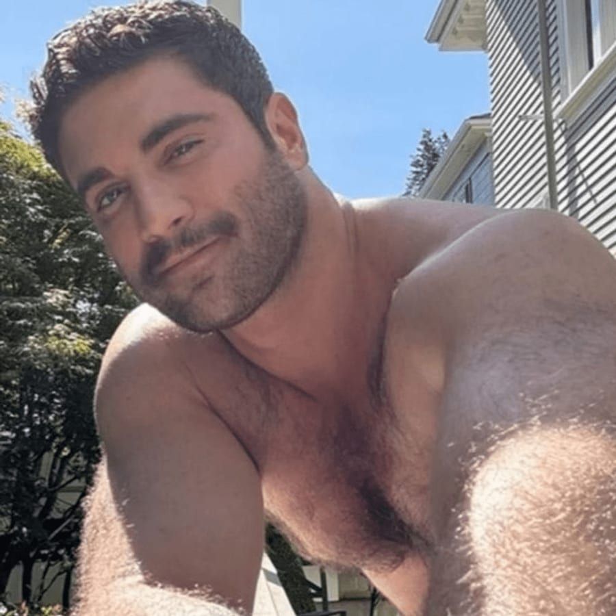 Profile of Rocco, 23, Gay dating in Forestville (Ohio)