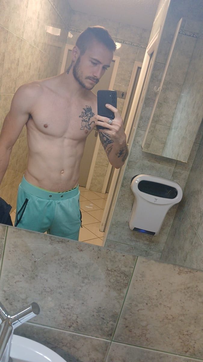 Profile of Jackson, 25, Gay dating in Havertown (Pennsylvania)